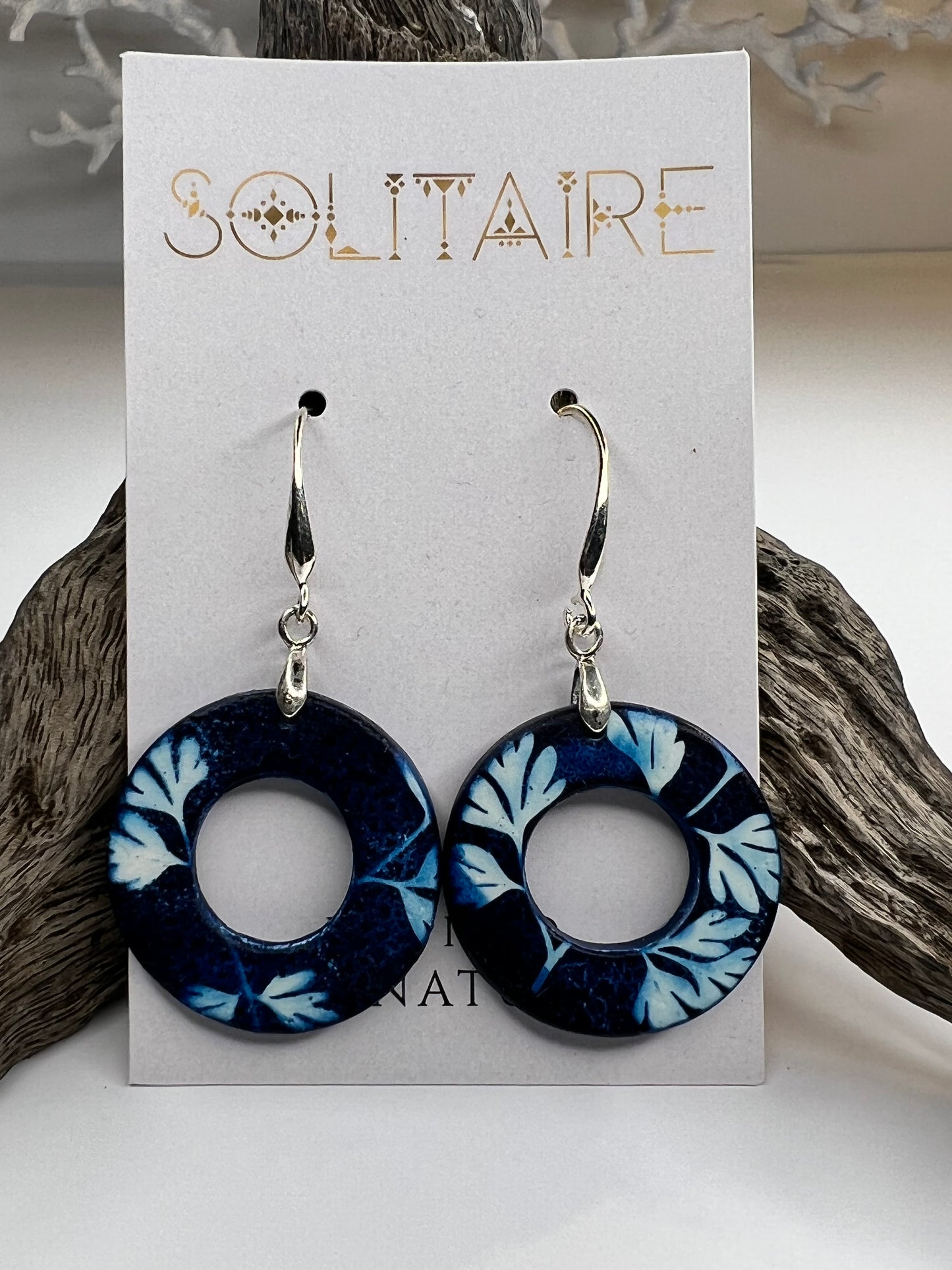 Leaf of Fumaria Hoop