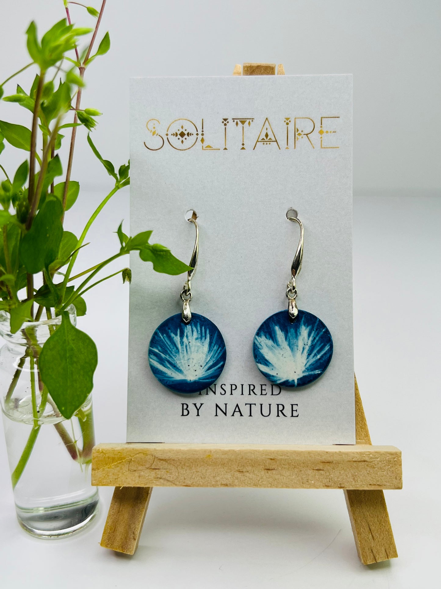 Ming Fern Circle Drop